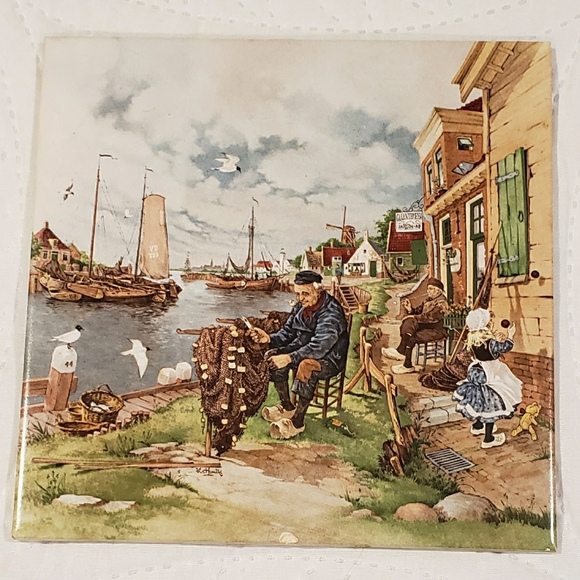 ROYAL SCHWABAP Tiles - Picture 4 of 6